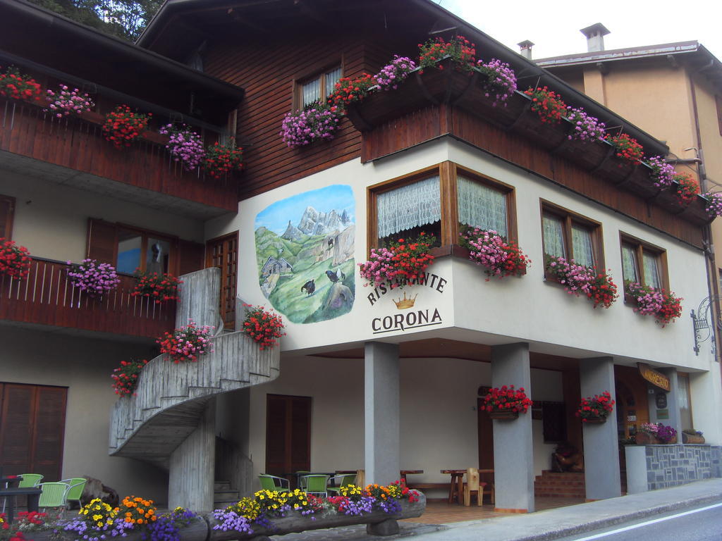 Hotel Corona Branzi Exterior photo